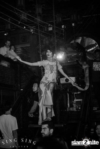 BLING IT กับ Bangkok Invaders ที่ ซิง ซิง เธียเตอร์ — photo 7