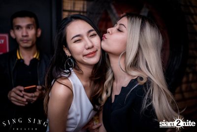 BLING IT กับ Bangkok Invaders ที่ ซิง ซิง เธียเตอร์ — photo 20