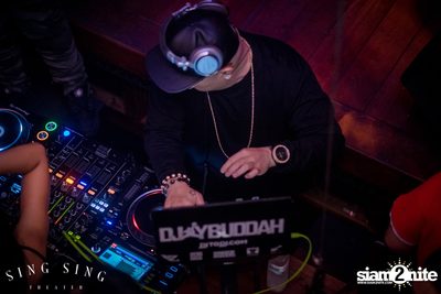 BLING IT กับ Bangkok Invaders ที่ ซิง ซิง เธียเตอร์ — photo 40