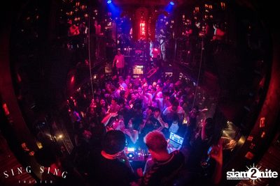 BLING IT กับ Bangkok Invaders ที่ ซิง ซิง เธียเตอร์ — photo 86