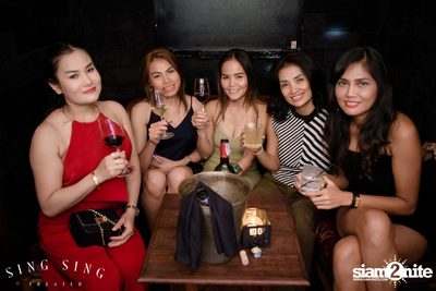 BLING IT กับ Bangkok Invaders ที่ ซิง ซิง เธียเตอร์ — photo 19