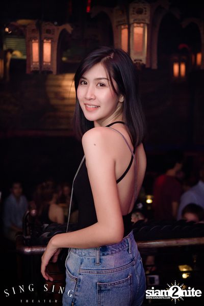 BLING IT กับ Bangkok Invaders ที่ ซิง ซิง เธียเตอร์ — photo 32
