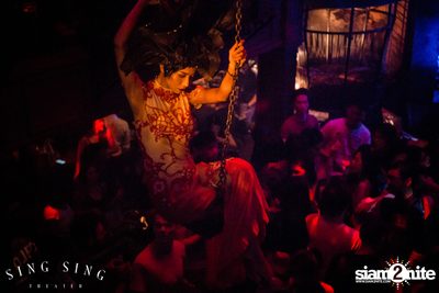 BLING IT กับ Bangkok Invaders ที่ ซิง ซิง เธียเตอร์ — photo 52