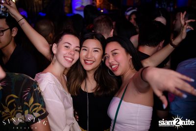 BLING IT กับ Bangkok Invaders ที่ ซิง ซิง เธียเตอร์ — photo 62
