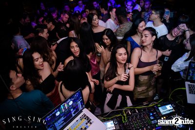 BLING IT กับ Bangkok Invaders ที่ ซิง ซิง เธียเตอร์ — photo 78