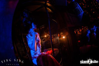 BLING IT กับ Bangkok Invaders ที่ ซิง ซิง เธียเตอร์ — photo 81