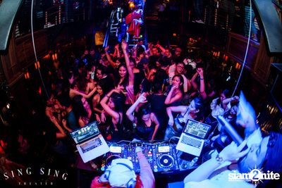 BLING IT กับ Bangkok Invaders ที่ ซิง ซิง เธียเตอร์ — photo 82