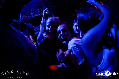 BLING IT กับ Bangkok Invaders ที่ ซิง ซิง เธียเตอร์ — photo 104