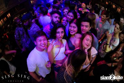 BLING IT กับ Bangkok Invaders ที่ ซิง ซิง เธียเตอร์ — photo 107