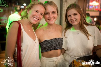 Apoteka นำเสนอ Live and Local — photo 81