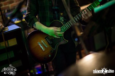 Apoteka นำเสนอ Live and Local — photo 97
