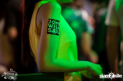 Apoteka นำเสนอ Live and Local — photo 101