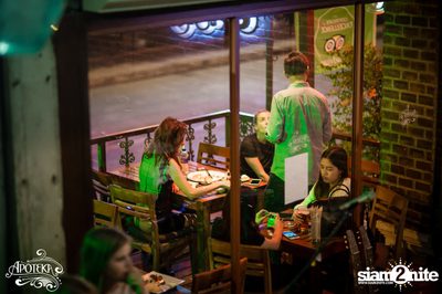 Apoteka นำเสนอ Live and Local — photo 111