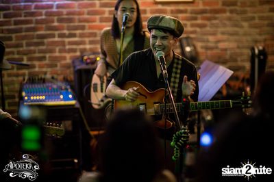 Apoteka นำเสนอ Live and Local — photo 121