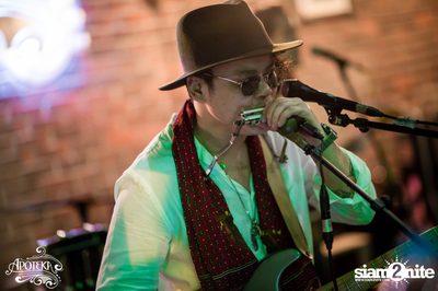 Apoteka นำเสนอ Live and Local — photo 137