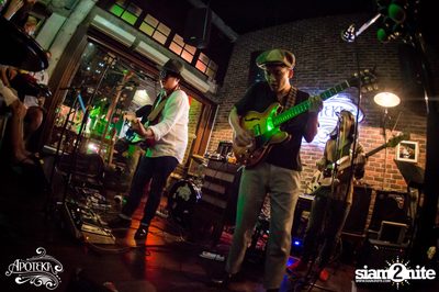 Apoteka นำเสนอ Live and Local — photo 150