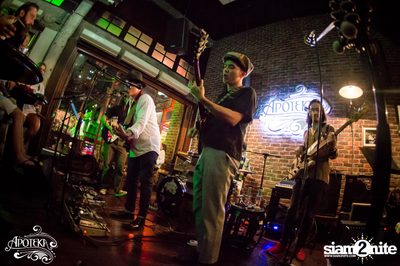Apoteka นำเสนอ Live and Local — photo 151