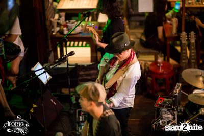 Apoteka นำเสนอ Live and Local — photo 170