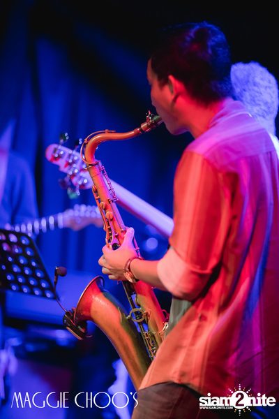 Corset Cabaret: Ladies & Cabaret Night ที่ แม็กกี้ ชูส์ — photo 4