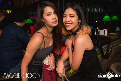 Corset Cabaret: Ladies & Cabaret Night ที่ แม็กกี้ ชูส์ — photo 17