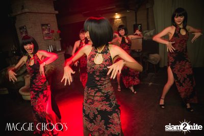 Corset Cabaret: Ladies & Cabaret Night ที่ แม็กกี้ ชูส์ — photo 59