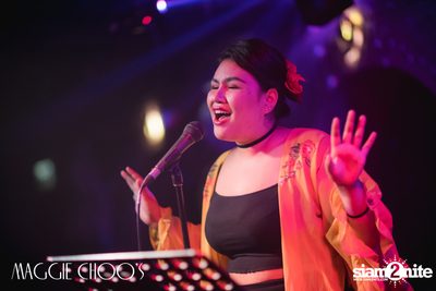 Corset Cabaret: Ladies & Cabaret Night ที่ แม็กกี้ ชูส์ — photo 65