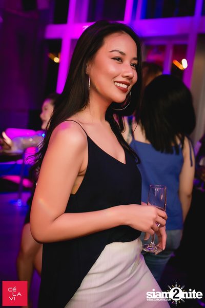 Crush Wednesdays ที่ เซ ลา วี — photo 6