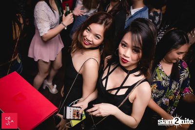 Crush Wednesdays ที่ เซ ลา วี — photo 48