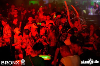 Bronx นำเสนอ Songkran Festival 2018 — photo 54