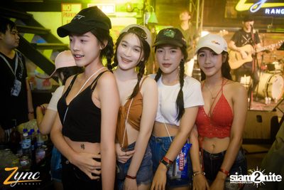 งาน Zync Songkran Festival 2018 — photo 32