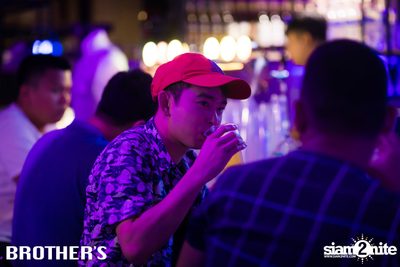 Brother's นำเสนอ Songkran Party 2018 — photo 5