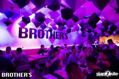 Brother's นำเสนอ Songkran Party 2018 — photo 52