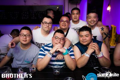 Brother's นำเสนอ Songkran Party 2018 — photo 61