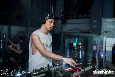 Songkran Gone Wild | The Club Khaosan — photo 3