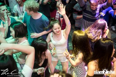 Songkran Gone Wild | The Club Khaosan — photo 25