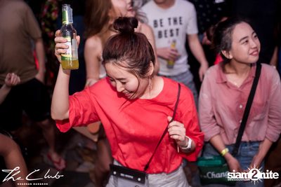 Songkran Gone Wild | The Club Khaosan — photo 27