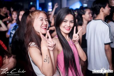 Songkran Gone Wild | The Club Khaosan — photo 43