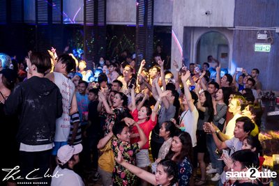 Songkran Gone Wild | The Club Khaosan — photo 58