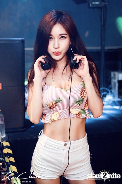 Songkran Gone Wild | The Club Khaosan — photo 92