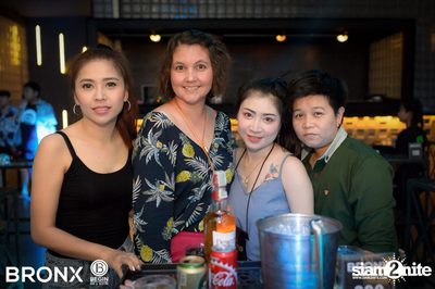 Bronx นำเสนอ Songkran Festival 2018 — photo 10