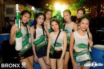 Bronx นำเสนอ Songkran Festival 2018 — photo 25
