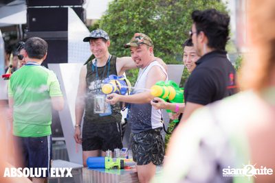 W Bangkok นำเสนอ Songkran Splash Away Pool Party (อัลบั้มที่ 1) — photo 7