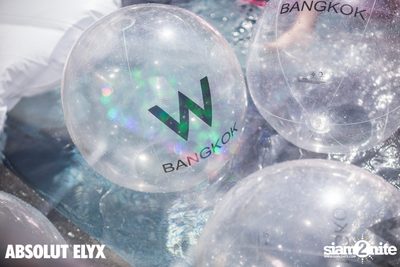 W Bangkok นำเสนอ Songkran Splash Away Pool Party (อัลบั้มที่ 1) — photo 20
