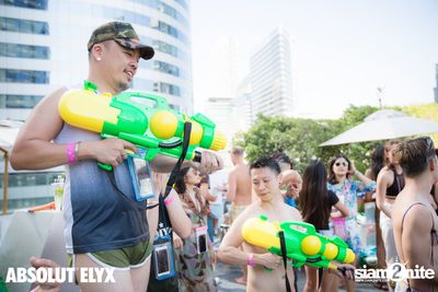 W Bangkok นำเสนอ Songkran Splash Away Pool Party (อัลบั้มที่ 1) — photo 59