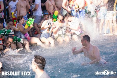 W Bangkok นำเสนอ Songkran Splash Away Pool Party (อัลบั้มที่ 1) — photo 94