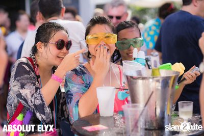W Bangkok นำเสนอ Songkran Splash Away Pool Party (อัลบั้มที่ 1) — photo 108
