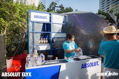 W Bangkok นำเสนอ Songkran Splash Away Pool Party (อัลบั้มที่ 1) — photo 137