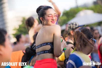 W Bangkok นำเสนอ Songkran Splash Away Pool Party (อัลบั้มที่ 1) — photo 158