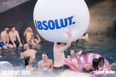 W Bangkok นำเสนอ Songkran Splash Away Pool Party (อัลบั้มที่ 1) — photo 165