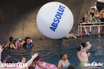 W Bangkok นำเสนอ Songkran Splash Away Pool Party (อัลบั้มที่ 1) — photo 166